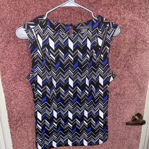 Suzy Shier Women's Blue and Black Chevron Blouse